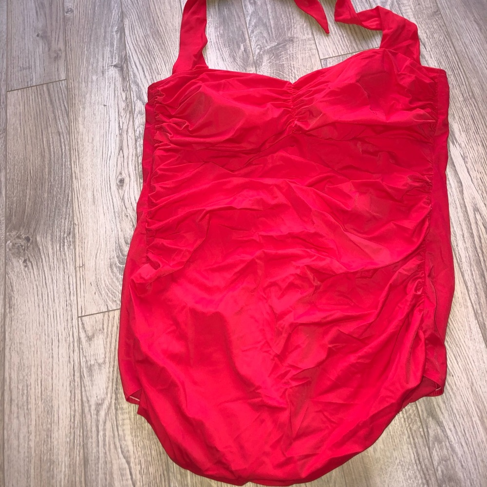 Red One piece - Picture 2 of 2